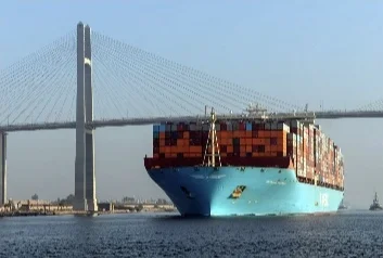 The first transit of the container ship Bangkok Maersk in the northbound convoy through the Suez Canal.