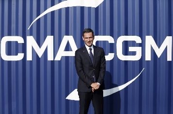Saadé (CMA CGM): “Hormuz is an ongoing crisis. Prepare for alternative routes.”