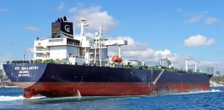 Scorpio Tankers sells two 2016 LR tankers and buys two newbuildings