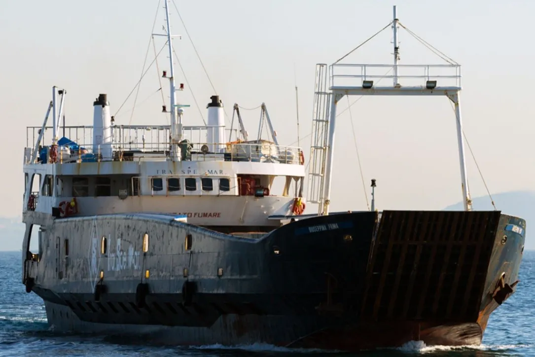 Two Traspemar ships seized in Ischia -Italy