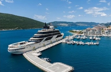 Four Seasons Yachts Makes Modifications to Second Ship Under Construction