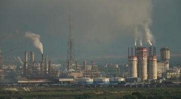 The US and Qatar have joined other LNG suppliers in urging the EU to clarify its methane rules.