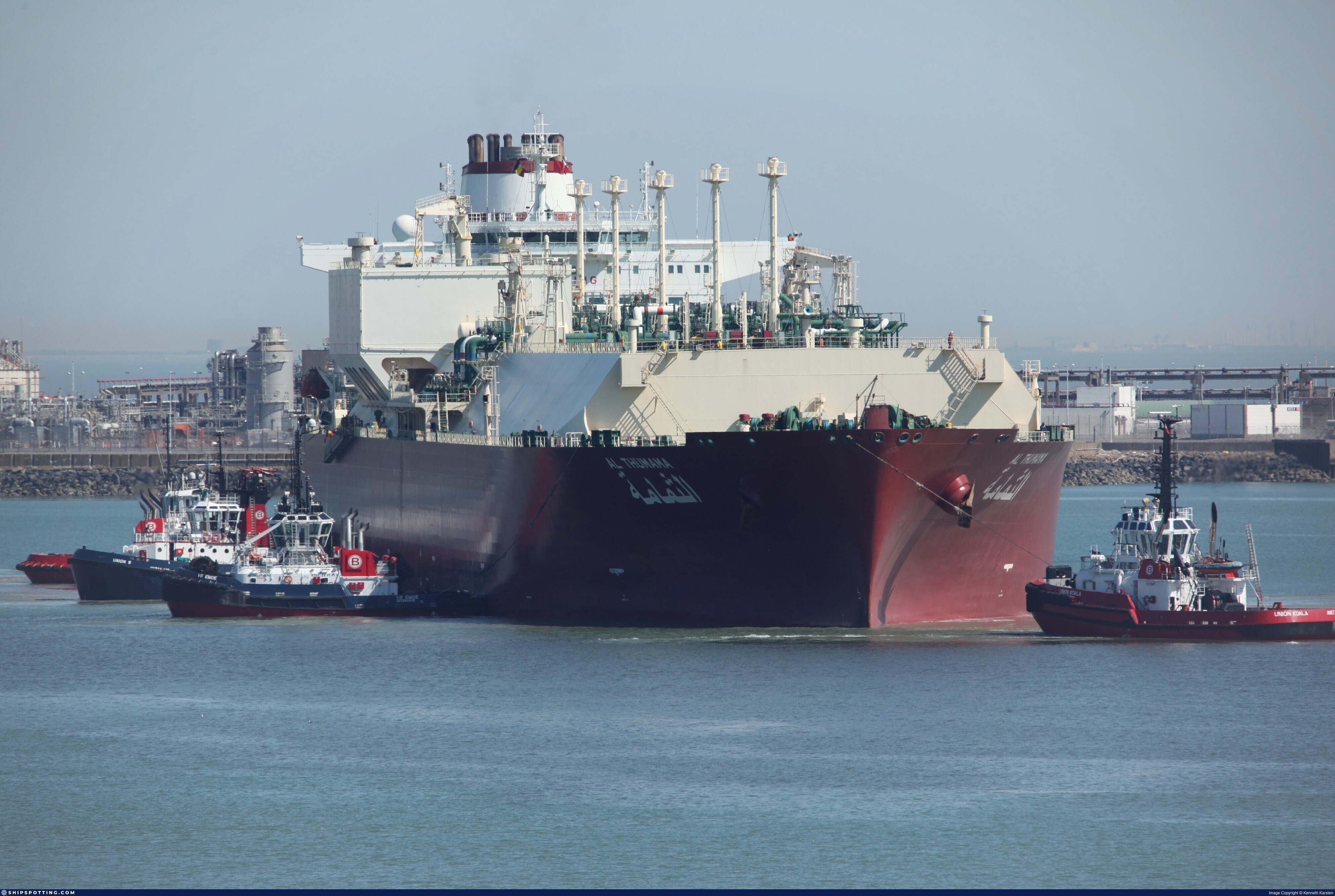 Qatar is offering two gas tankers for lease as the Ras Laffan facility shuts down due to the war.