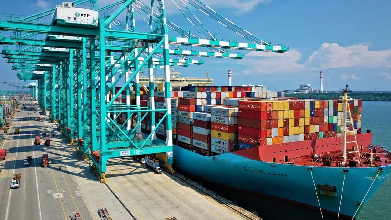 Hapag-Lloyd and Maersk on Red Sea transit return for Gemini