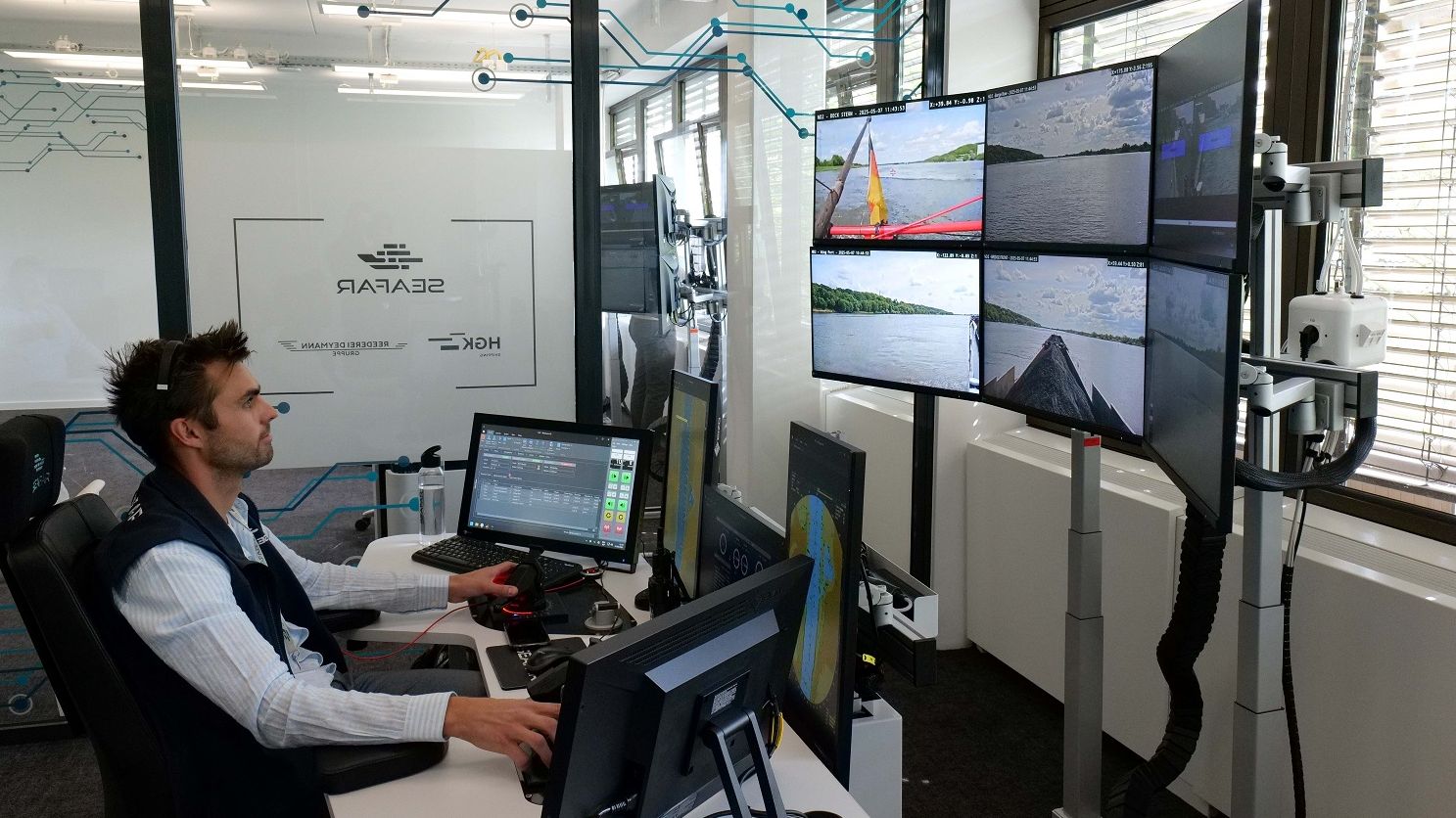 Germany : Remote-controlled inland waterway vessels